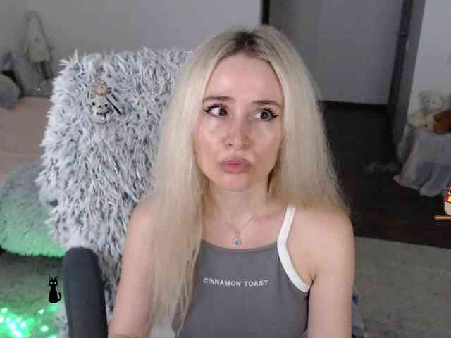 _Xyliganka777_ webcam