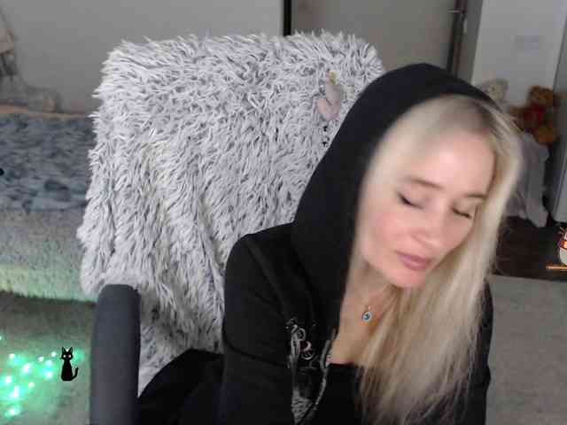 _Xyliganka777_ webcam