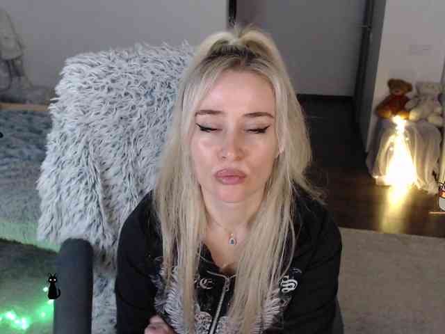 _Xyliganka777_ webcam