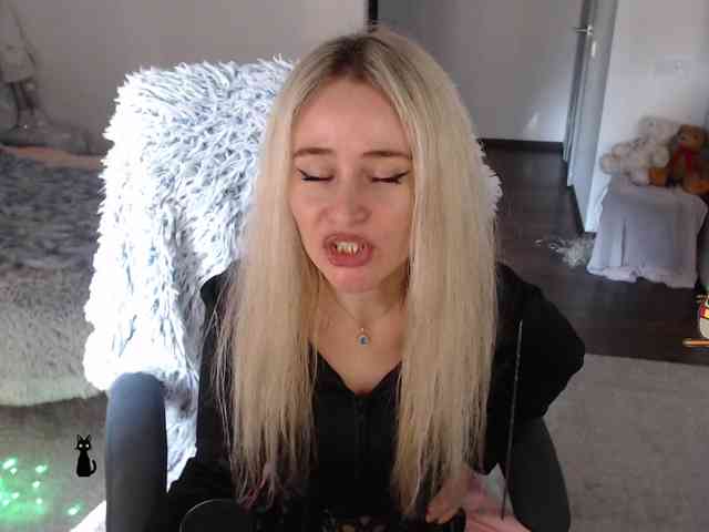 _Xyliganka777_ webcam