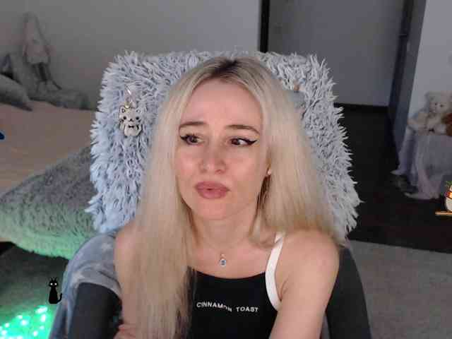 _Xyliganka777_ webcam
