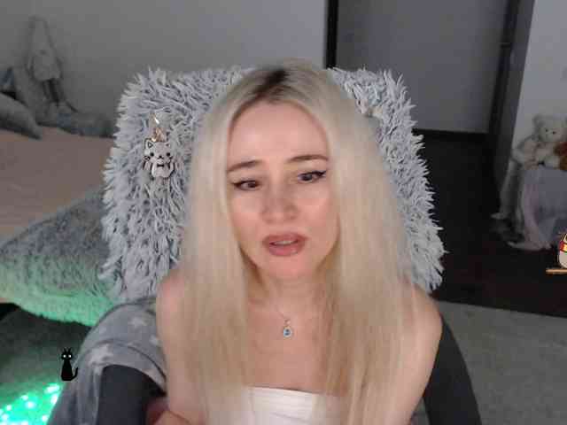 xyliganka777 Sex Cam Show