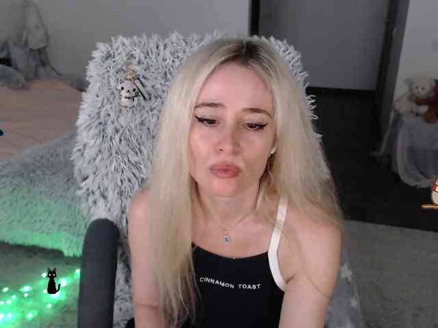 _Xyliganka777_ webcam