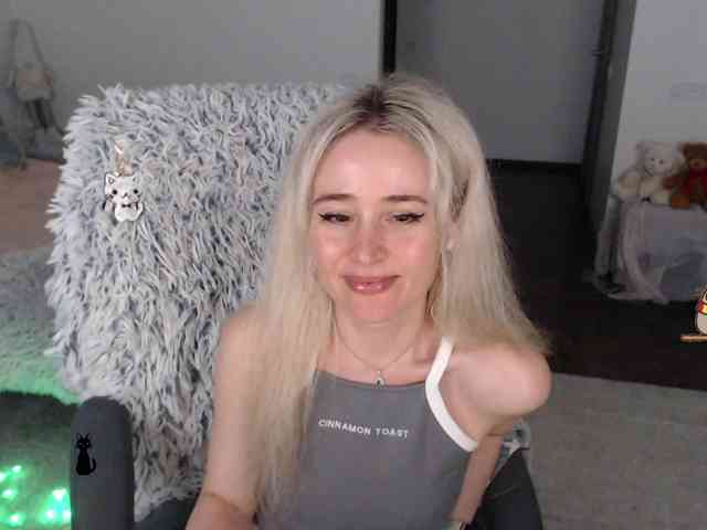 xyliganka777 Sex Cam Show