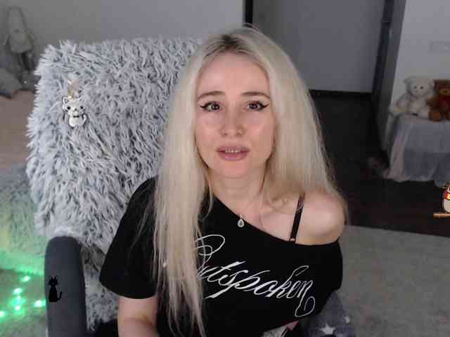 _Xyliganka777_ webcam