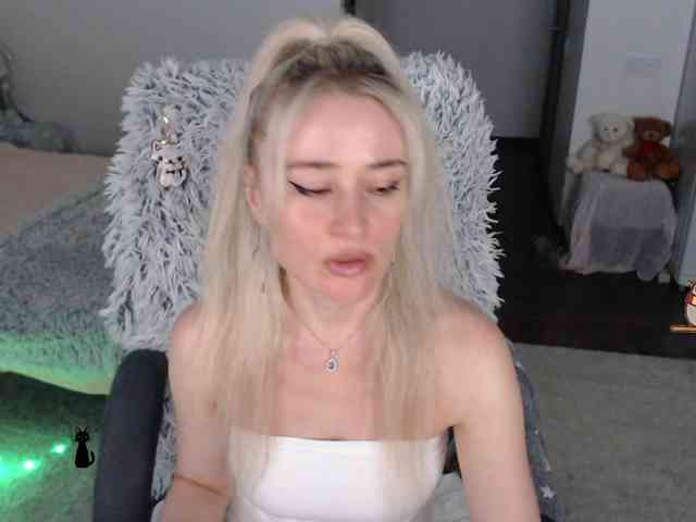 _Xyliganka777_ webcam