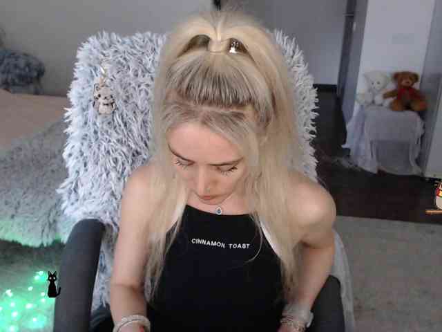 _Xyliganka777_ webcam