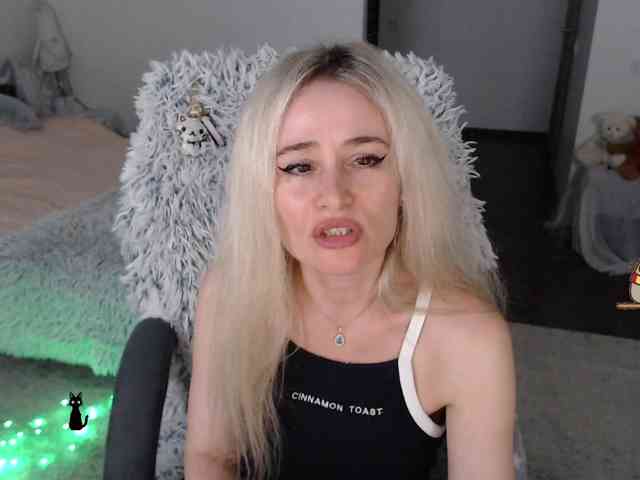 _Xyliganka777_ webcam