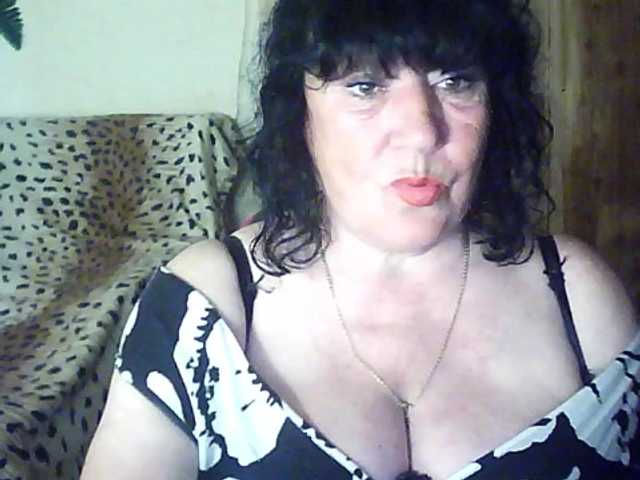le modèle dame89 est en webcam porno dans un show sur le site bongacams, il possède les tags suivants: White/Caucasian,Brunette,Trimmed