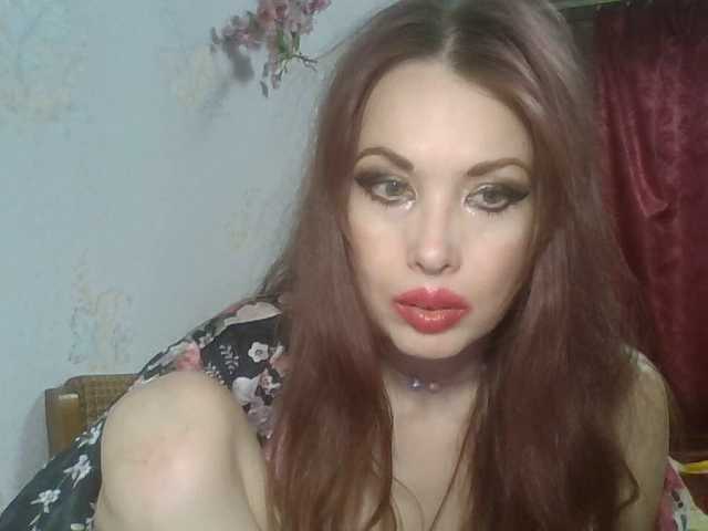alanaastra live cam on BongaCams