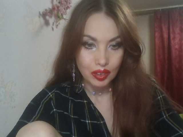 alanaastra live cam on BongaCams