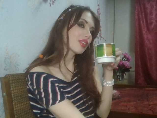 alanaastra live cam on BongaCams