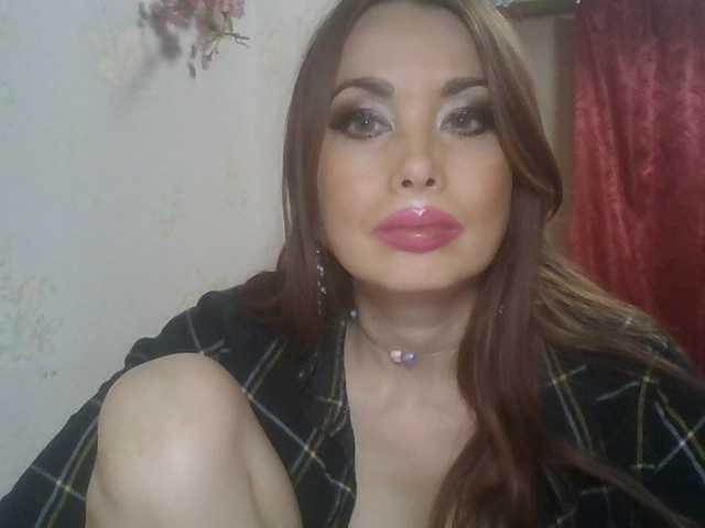 alanaastra live cam on BongaCams