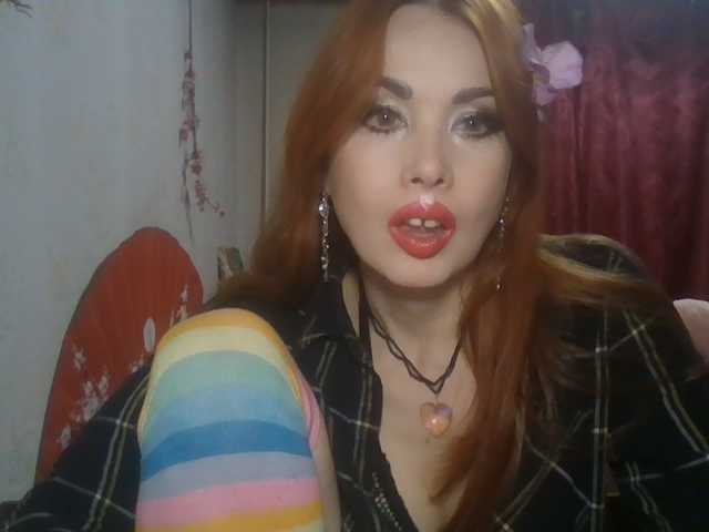 alanaastra live cam on BongaCams
