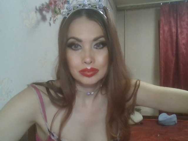 alanaastra live cam on BongaCams