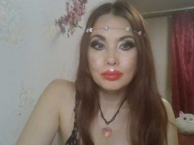 alanaastra live cam on BongaCams