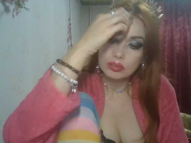 alanaastra live cam on BongaCams