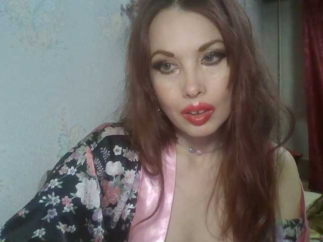 alanaastra live cam on BongaCams