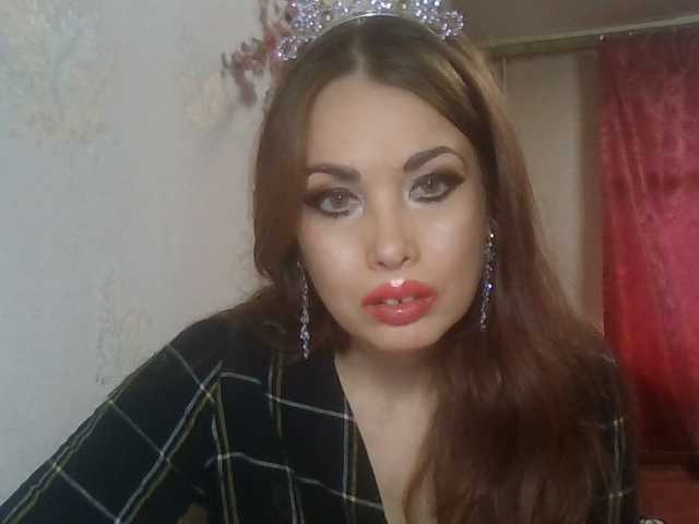 alanaastra live cam on BongaCams