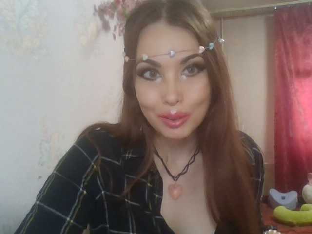 alanaastra live cam on BongaCams