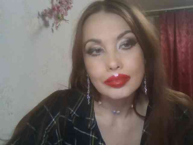 Modelo: alanaastra