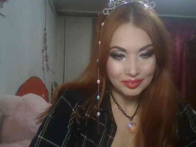 Model: alanaastra