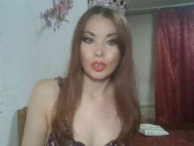 Modelo: alanaastra