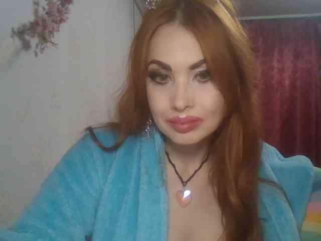 Model: alanaastra