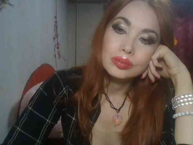 Model: alanaastra