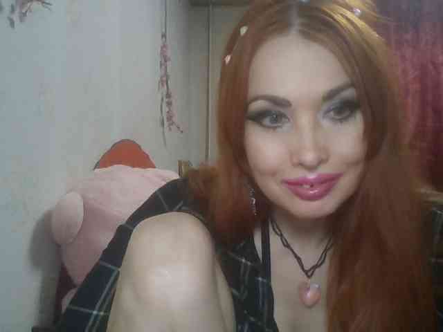 alanaastra Live Webcam on BongaCams