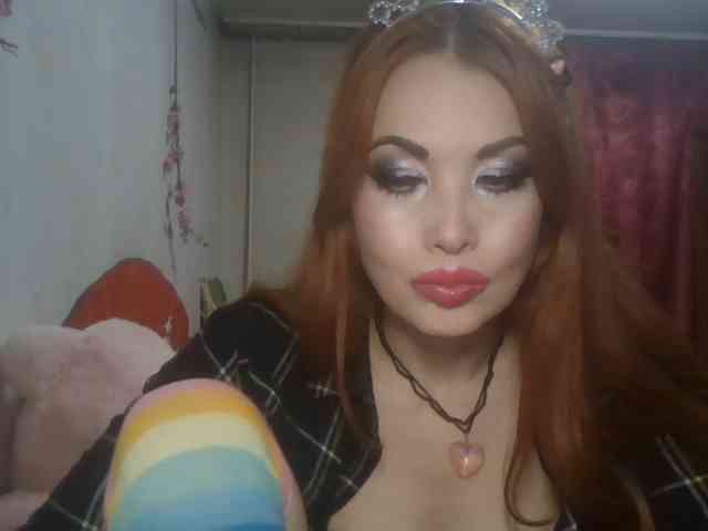 Modelo: alanaastra