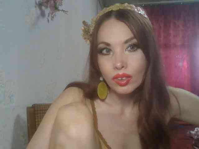 alanaastra Live Webcam on BongaCams