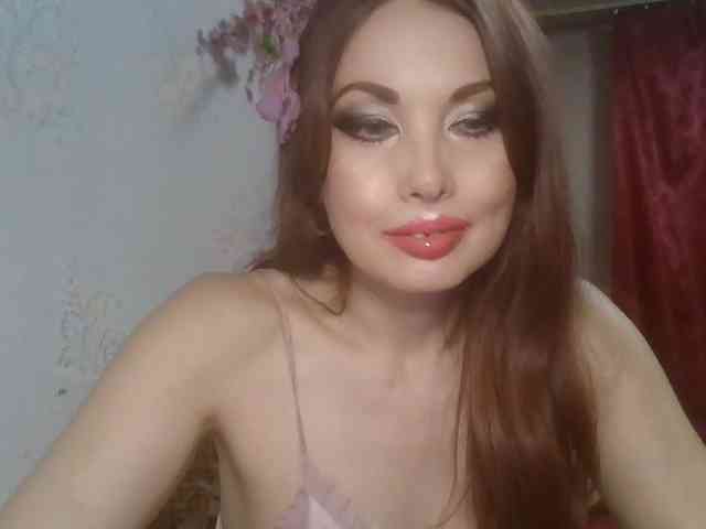 alanaastra Live Webcam on BongaCams