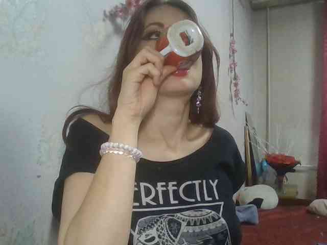 Model: alanaastra