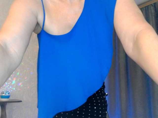 Elenaza1001 live cam on BongaCams