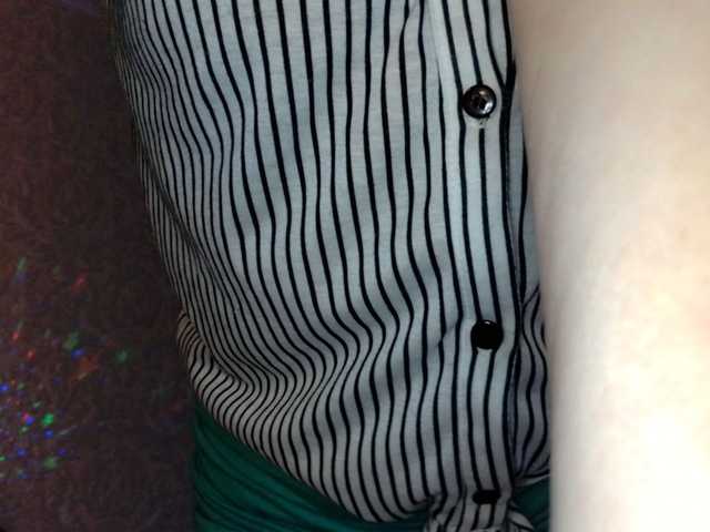 Elenaza1001's BongaCams show and profile