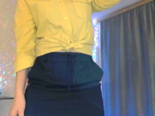 Elenaza1001 live cam on BongaCams
