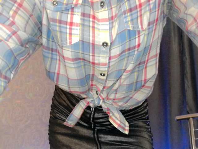 elenaza1001 cam belle