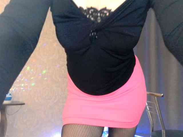 Elenaza1001 Live Webcam on BongaCams