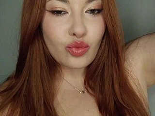 LaraMoon Porn Show