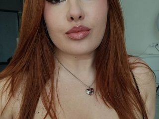 LaraMoon Porn Show