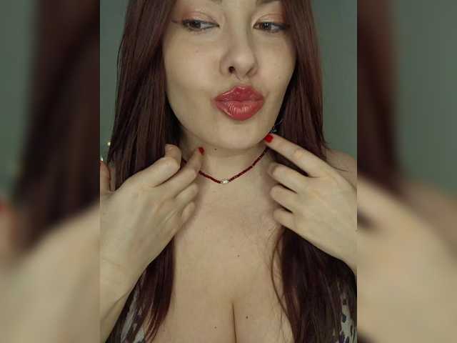  yourXgirl- chat room