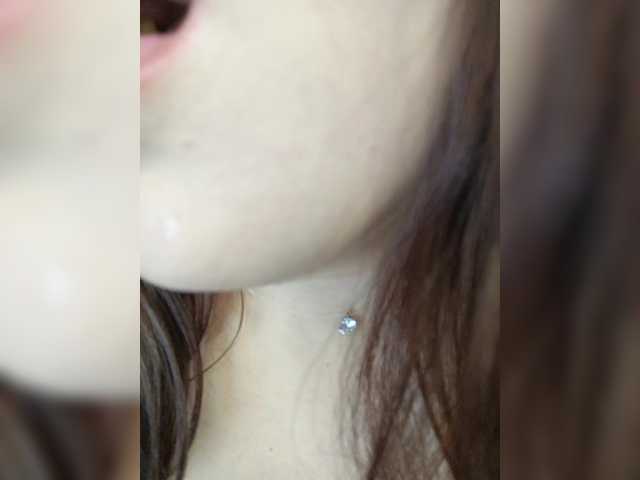 yourXgirl-'s BongaCams show and profile