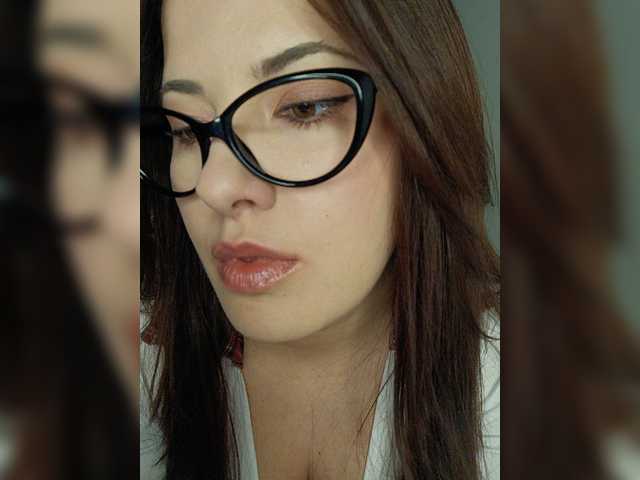  yourXgirl- chat room