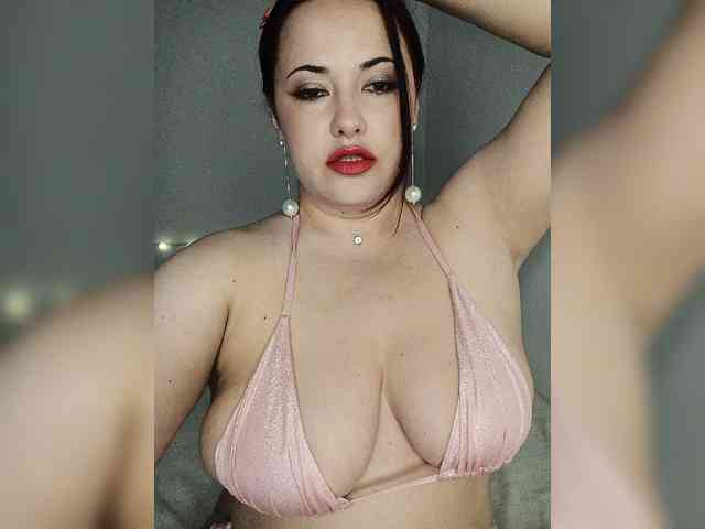 LaraMoon webcam