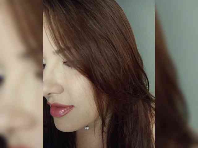 LaraMoon webcam