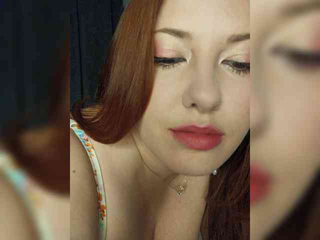 LaraMoon webcam
