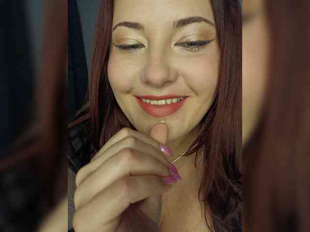 LaraMoon webcam