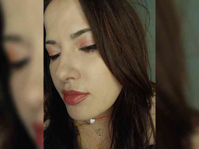 LaraMoon webcam