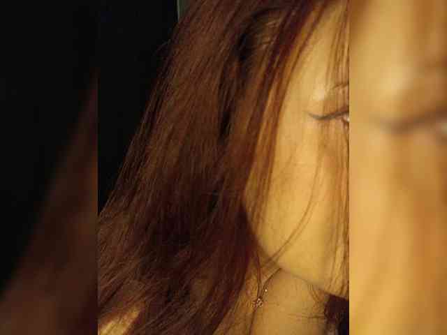 LaraMoon webcam